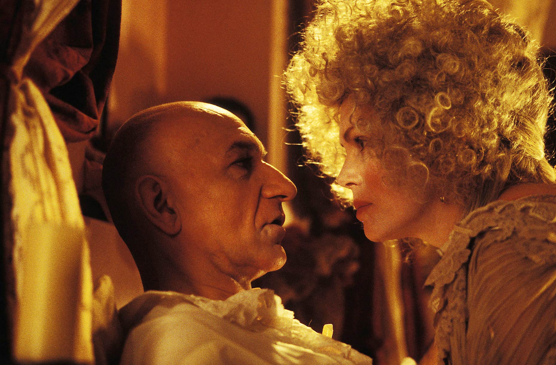 THE TALE OF SWEENEY TODD : Ben Kingsley and Joanna Lumley