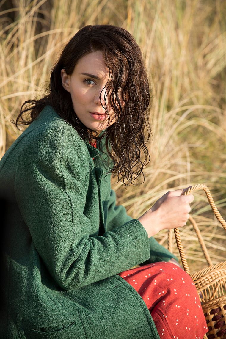 THE SECRET SCRIPTURE : Rooney Mara (10)
